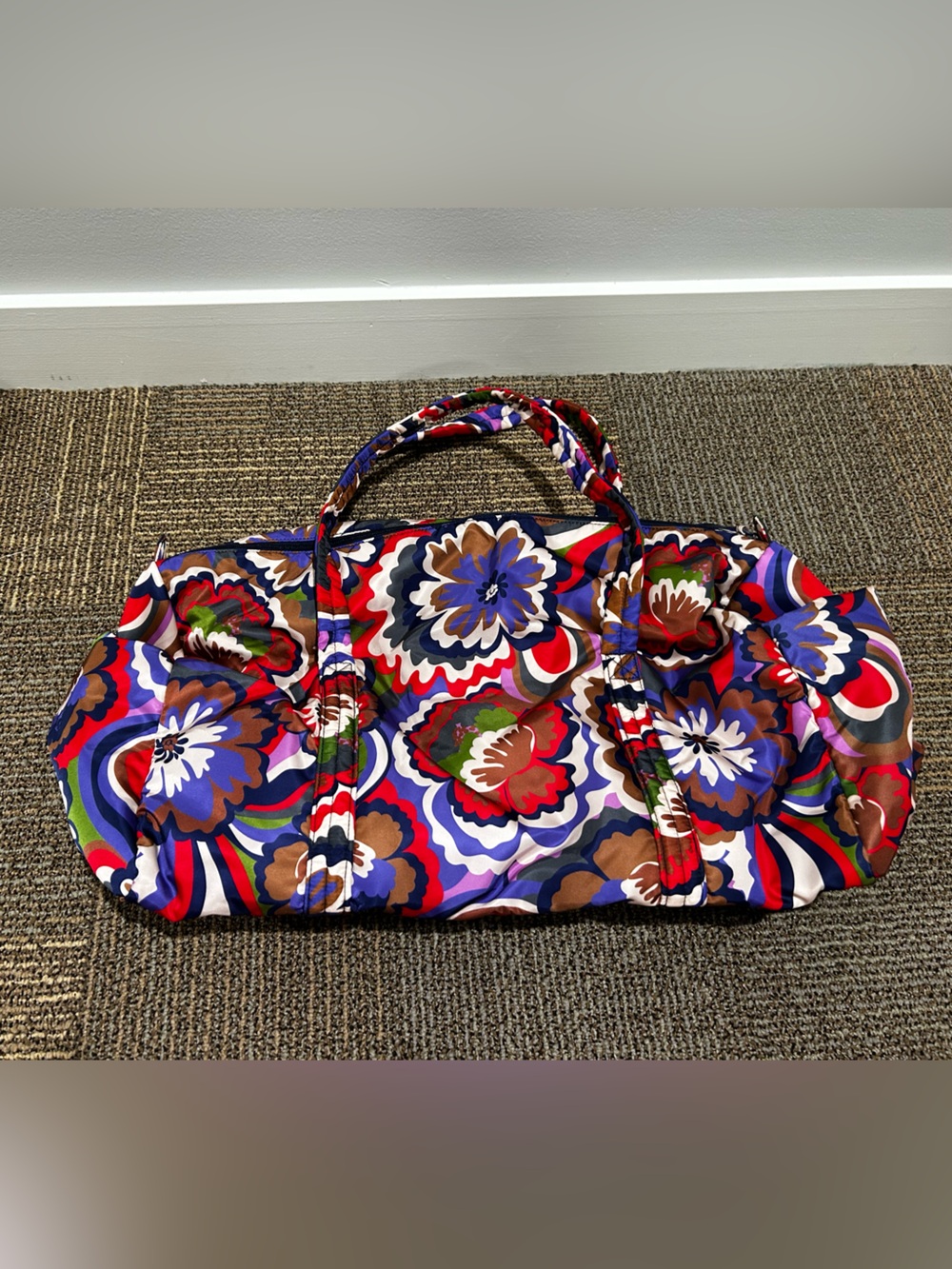 Vera Bradley Large Duffel Bag in Bossanova Bold Print